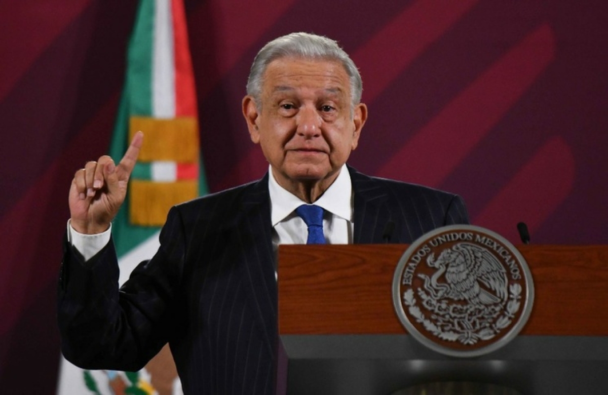 AMLO niega acusación de Ebrard sobre acarreo en favor de Sheinbaum