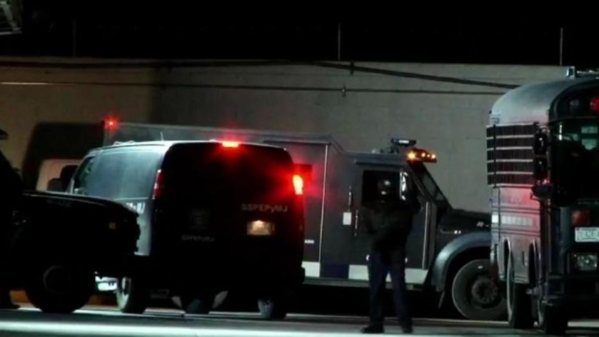 Chihuahua: trasladan a los reos de alta peligrosidad, tras el motín para liberar a 'El Neto'