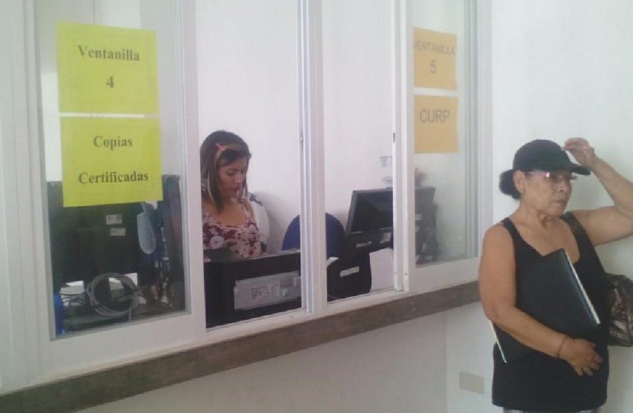 Ciudadanos denuncian pésima atención en la dirección del Registro Civil