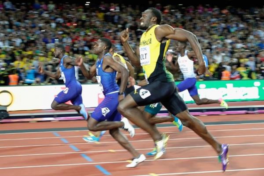 Usain Bolt se despide de las pistas