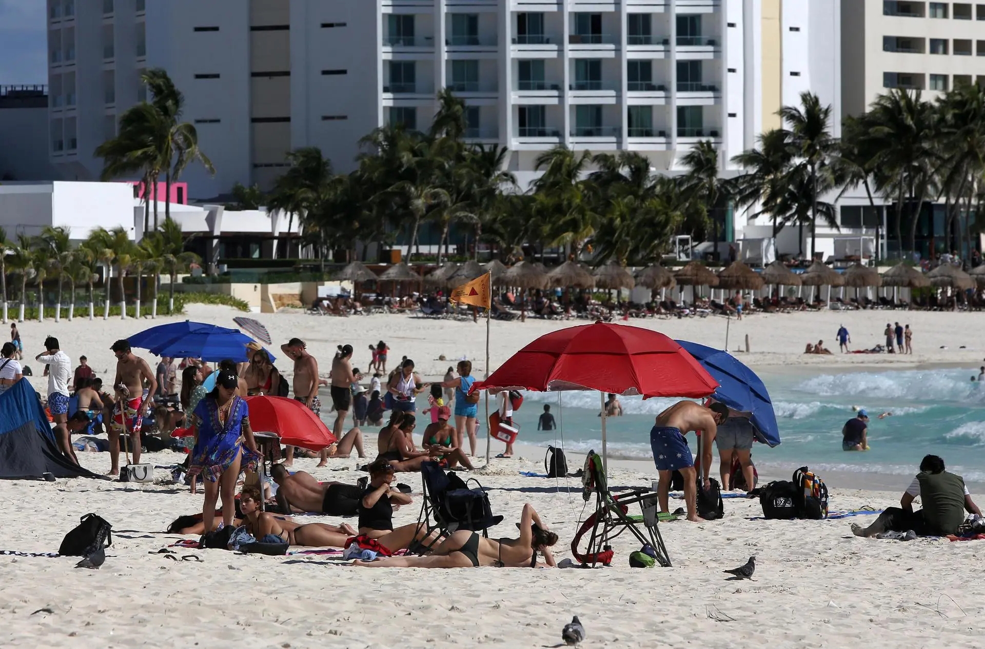 México espera casi cinco millones de turistas en temporada navideña