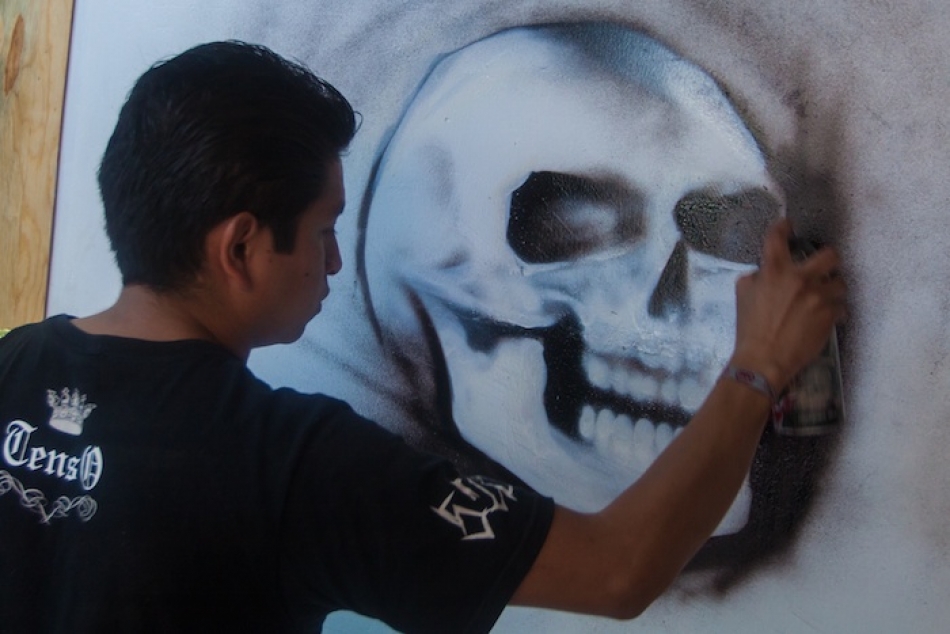 Subdirector de Policía en Puebla mata a joven por grafitear, y se da a la fuga