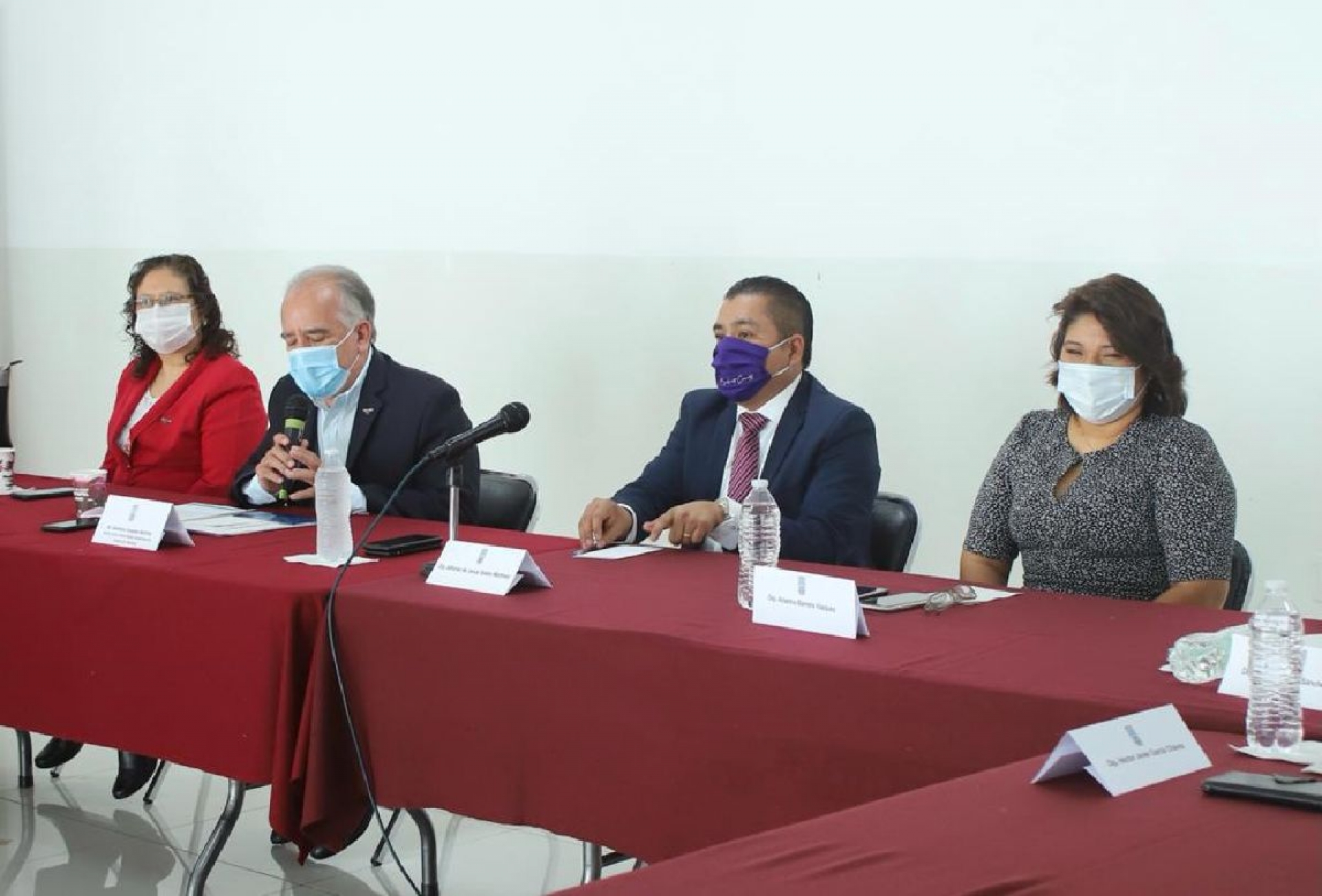 Presenta rector ante Congreso estado financiero de UAEM