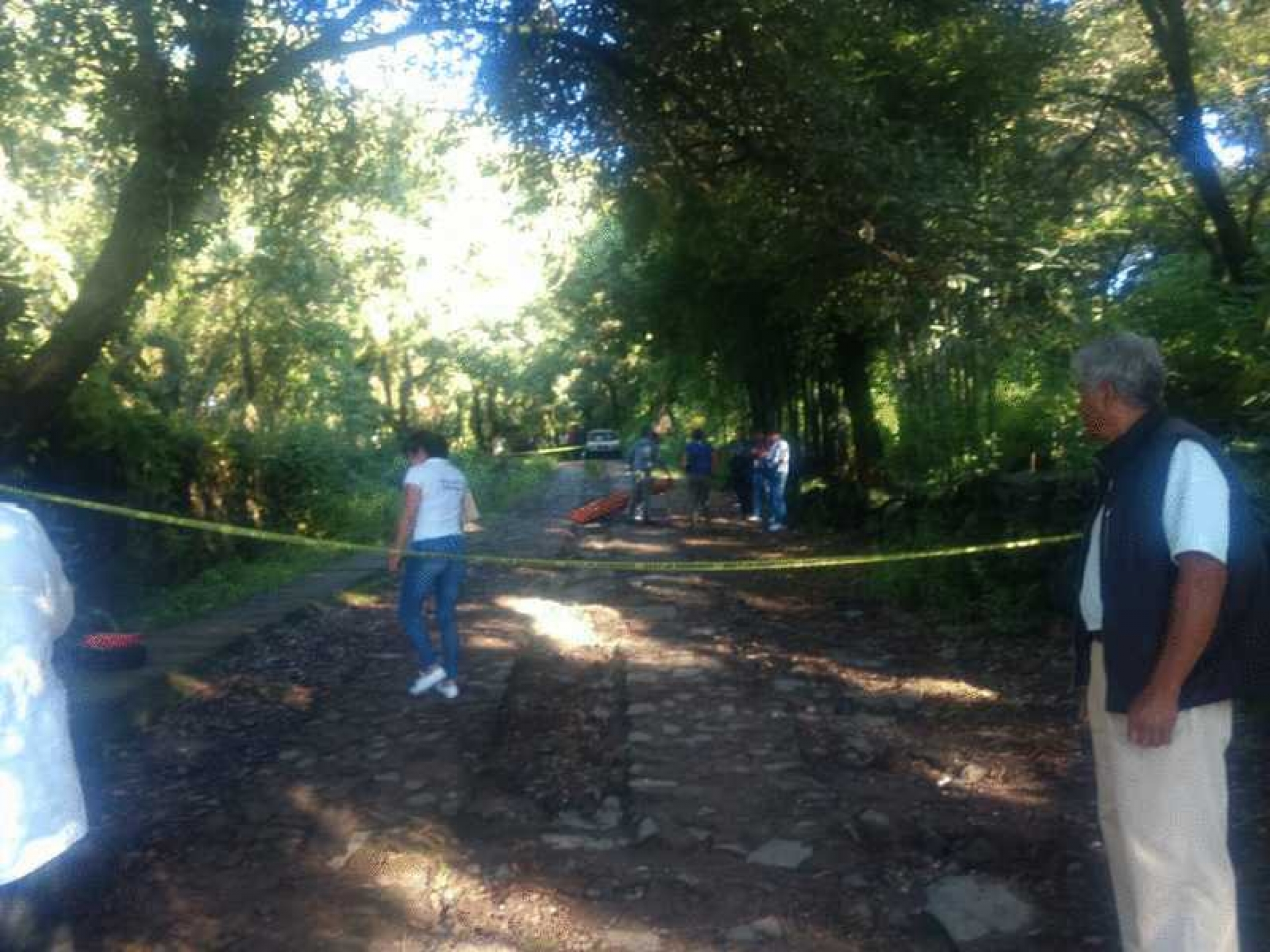 Hallan cadáver en un paraje de Santa María Ahuacatitlán