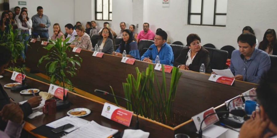 Exigen regidores a SCT que informe sobre cierres carreteros
