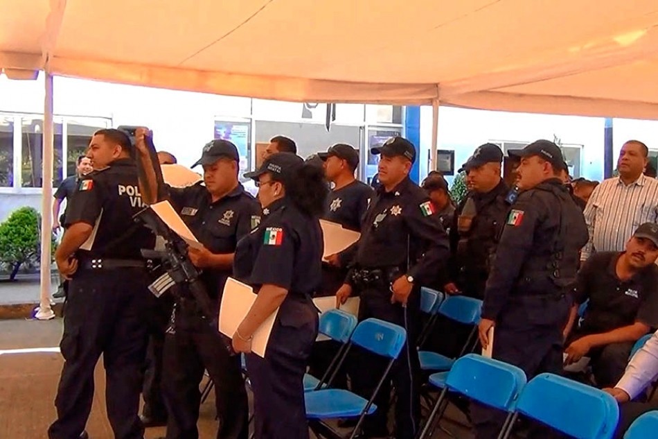 Buscan sensibilizar a policías y militares en violencia de género