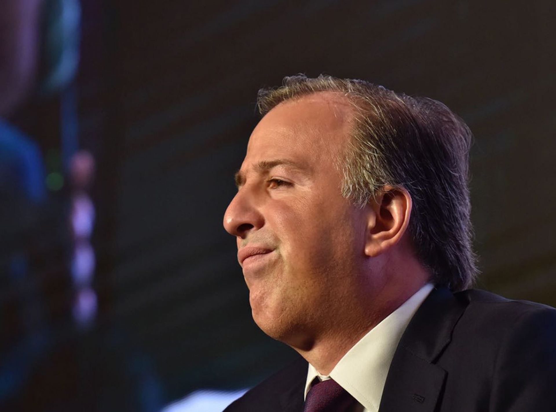 Meade llega al segundo lugar en las encuestas