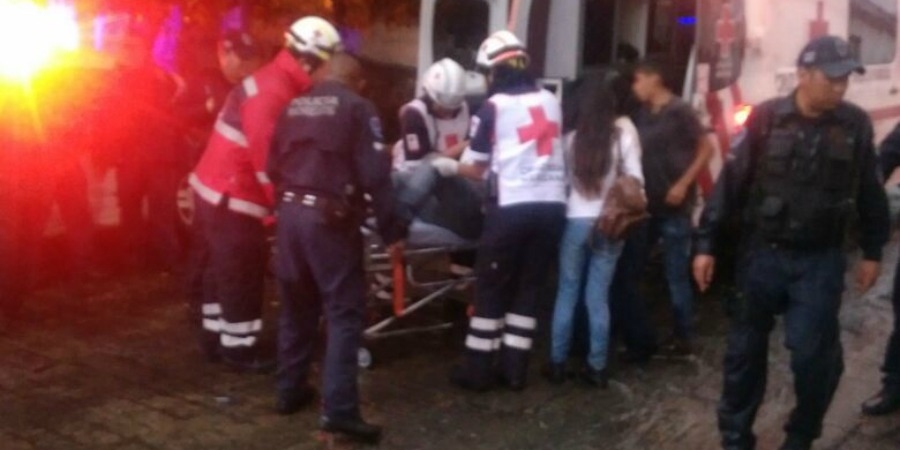 Lesionan a balazos a propietario de cibercafé, en Cuernavaca