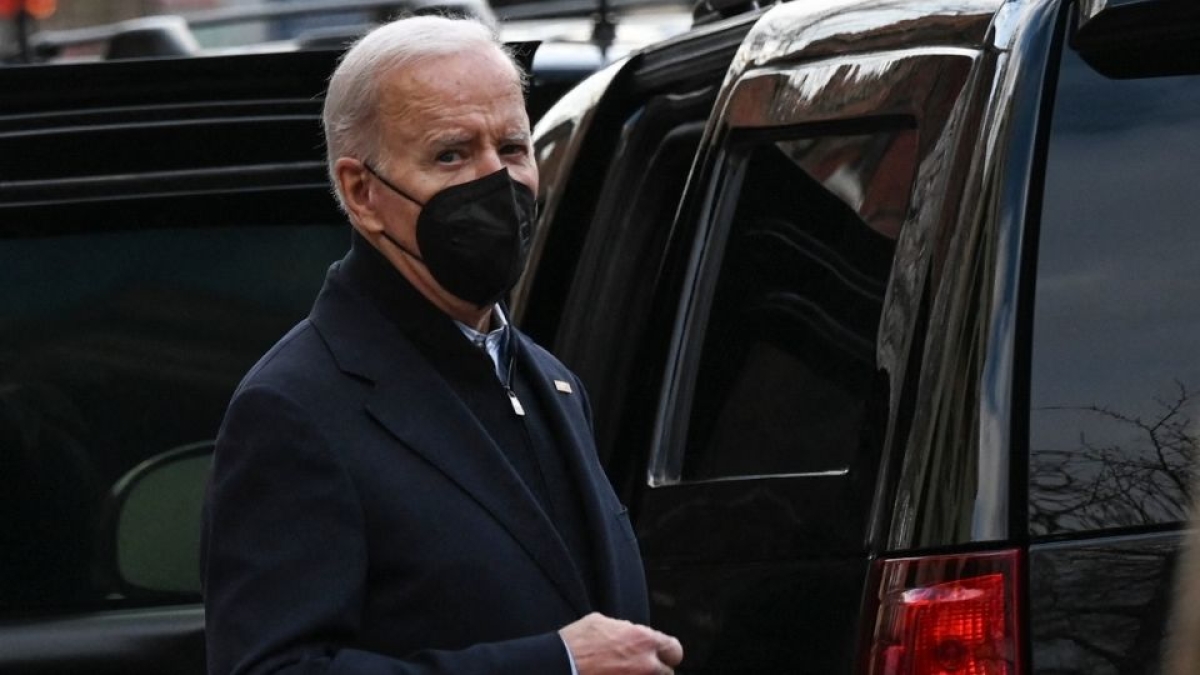 "¡Basta!": Insta Biden al Congreso a prohibir las armas de asalto
