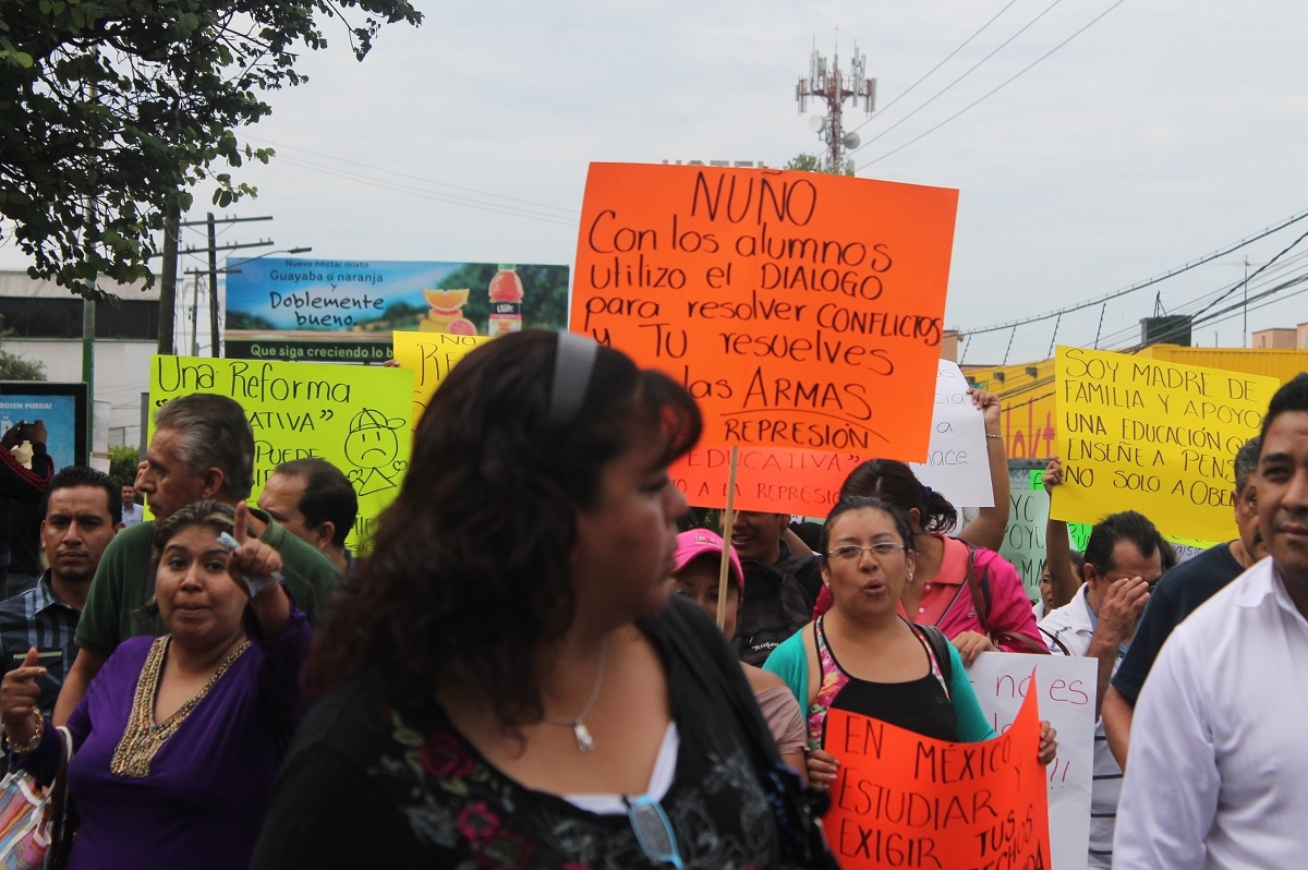 Por enésima vez IEBEM minimiza protesta magisterial