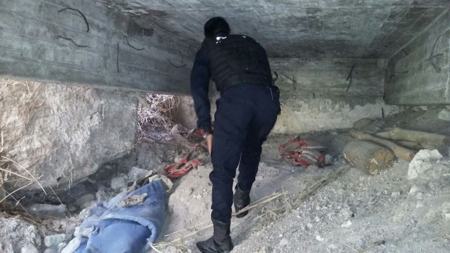 Hallan ropa de una niña que fue secuestrada hace un mes