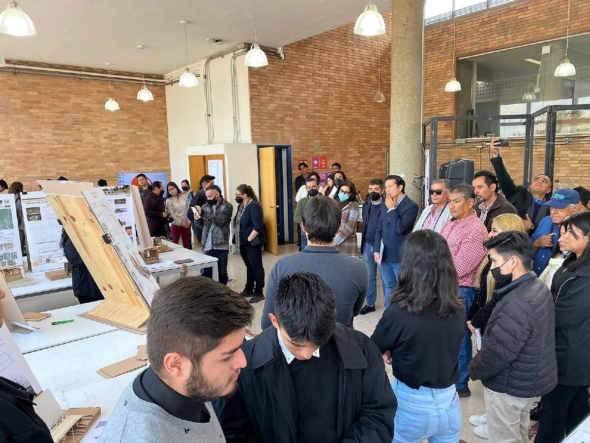 Los maestros deben promover la lectura con el ejemplo: Ávila Moreno