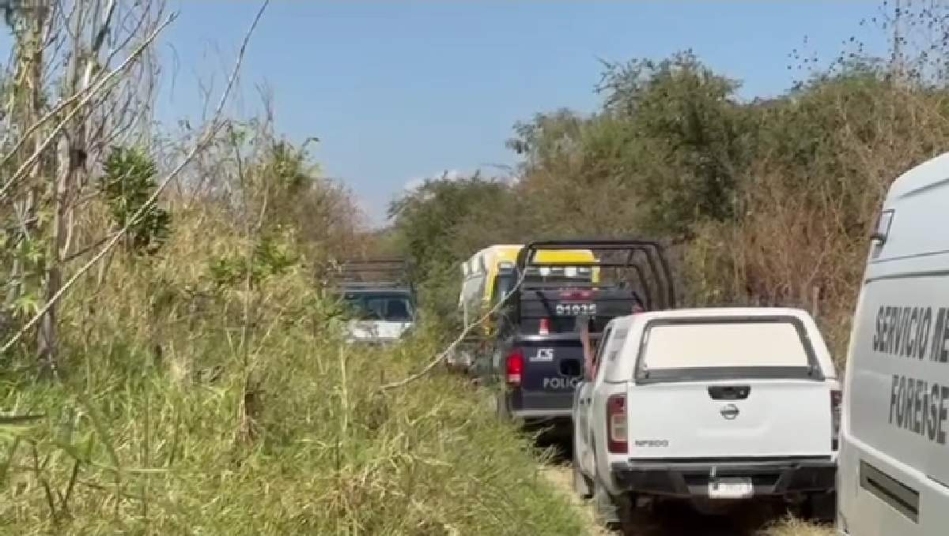 Hallan un cadáver maniatado en Zacatepec
