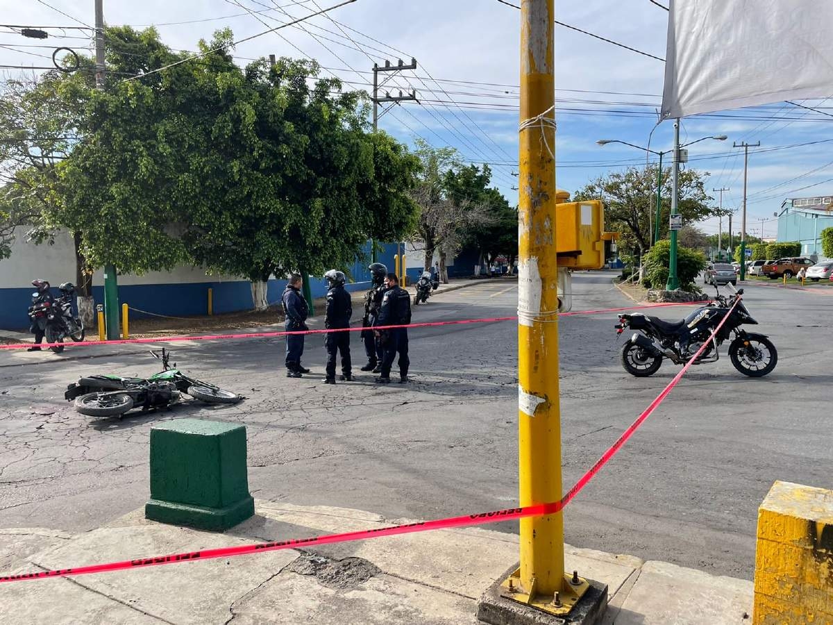 Hieren a balazos a un motociclista en Civac