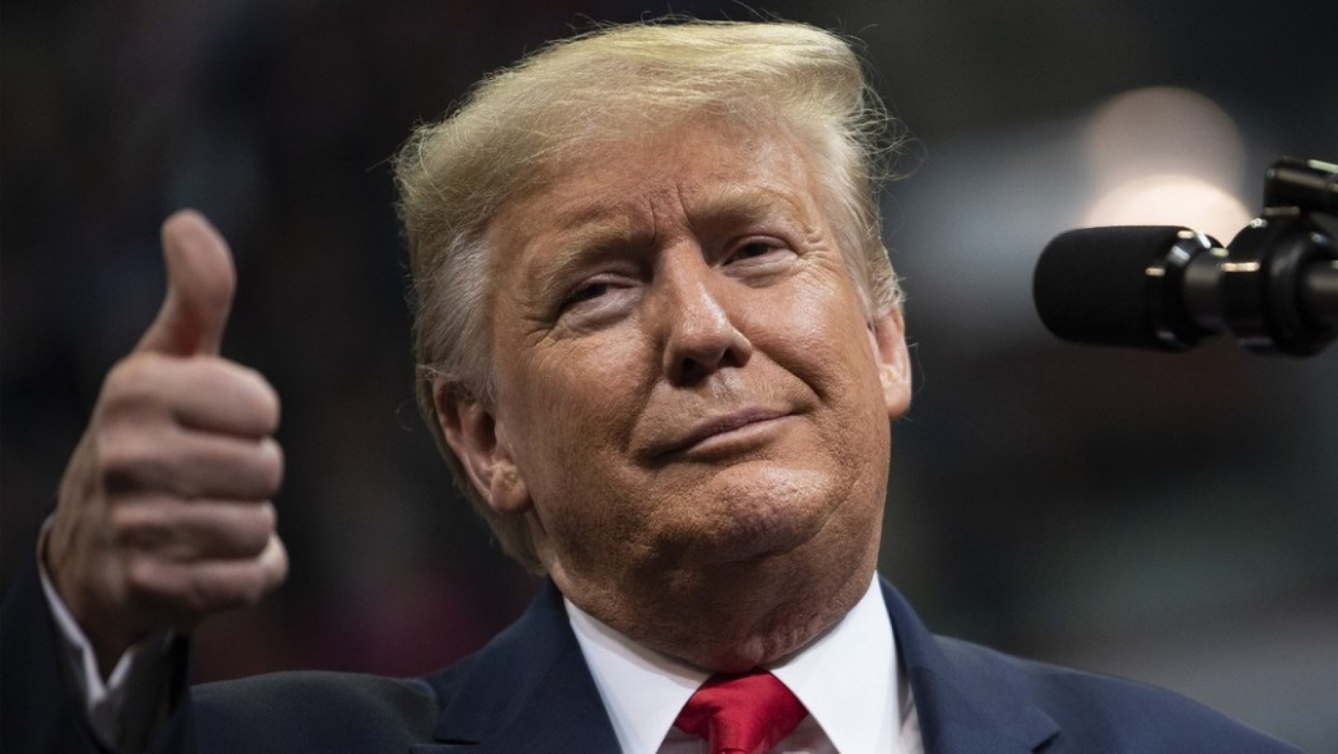 Trump experimenta síntomas ‘leves’ de COVID-19