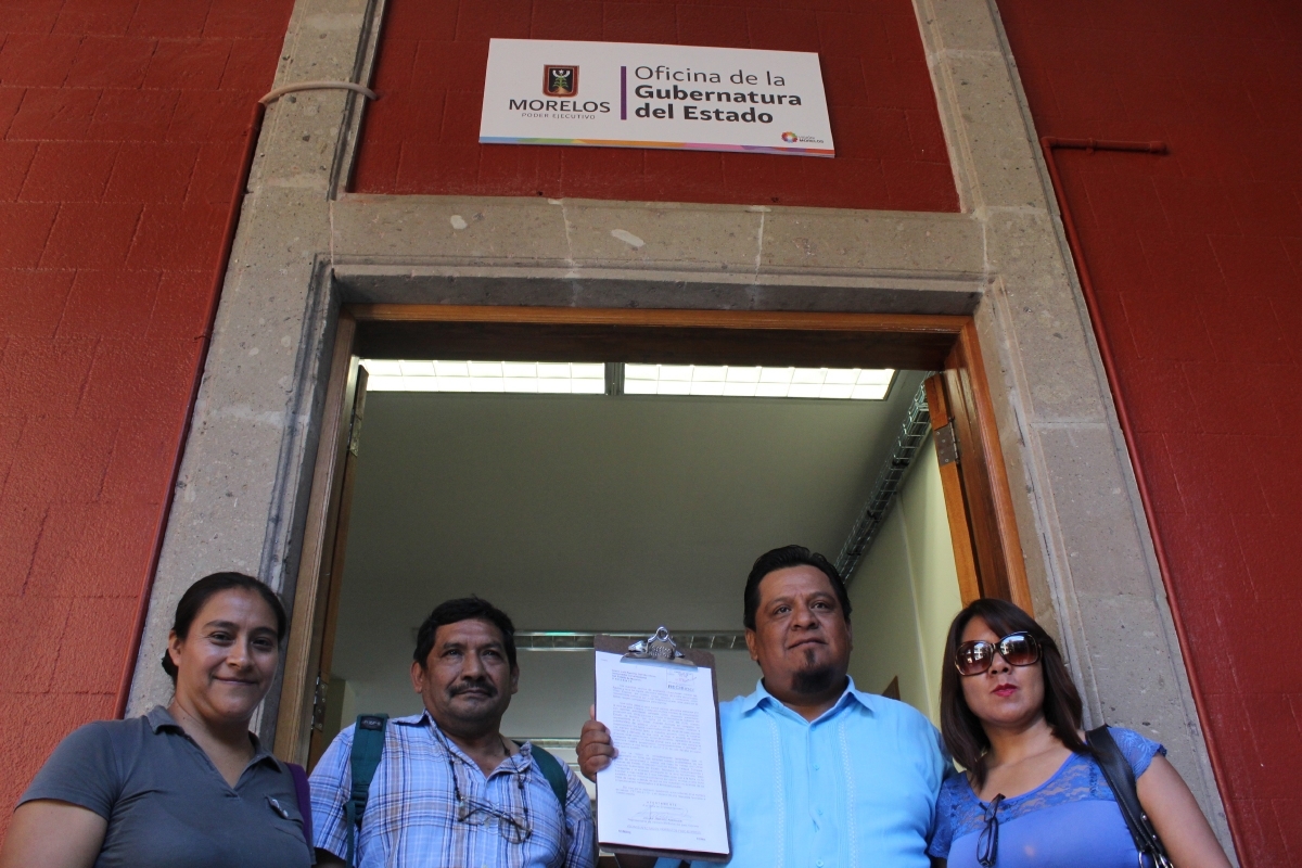 Vecinos de dos colonias exigen reparación de daños por obras del Paso Exprés