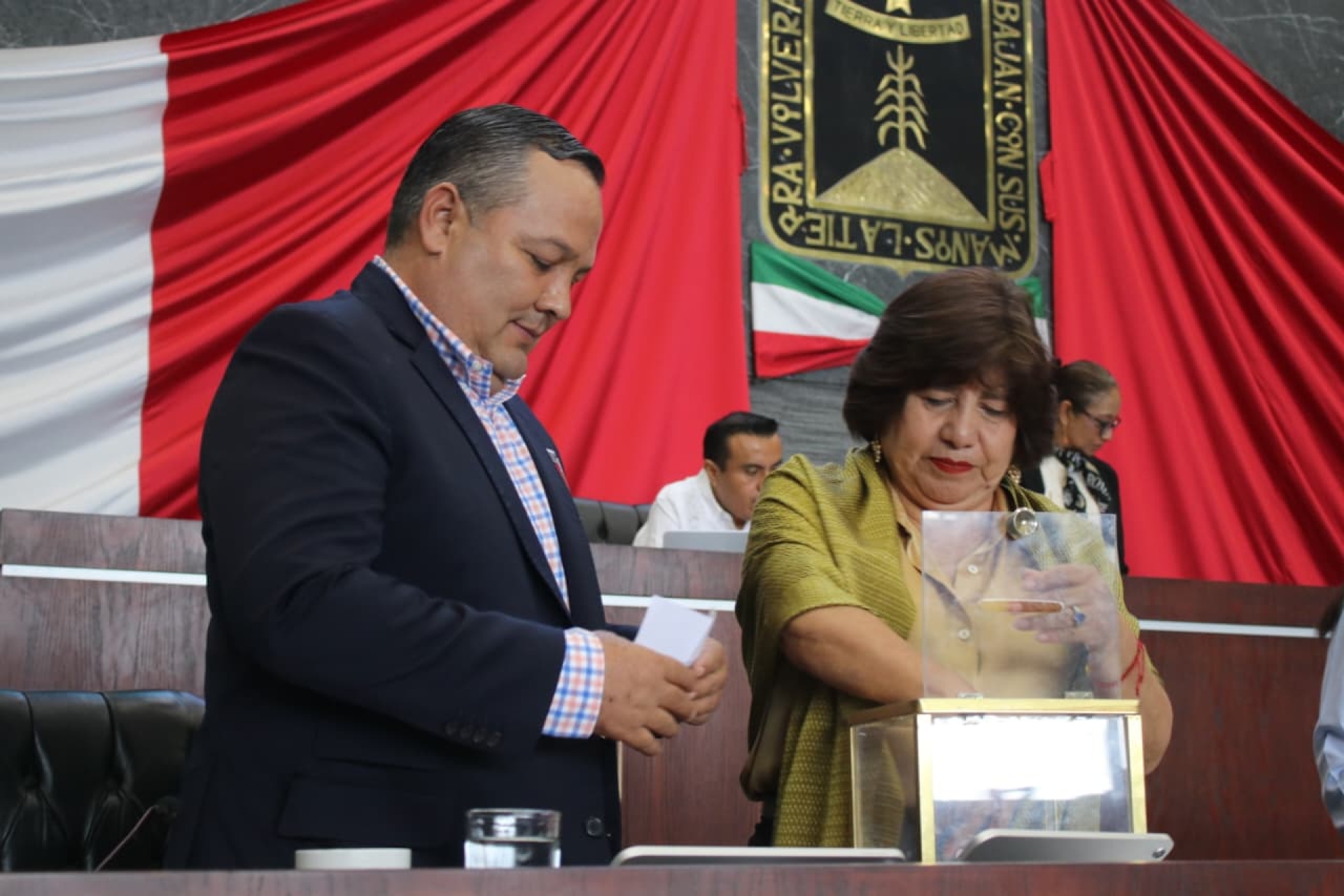 Designa Congreso a titulares de OICs de Impepac y SAEM, así como a dos magistradas del TJA del estado