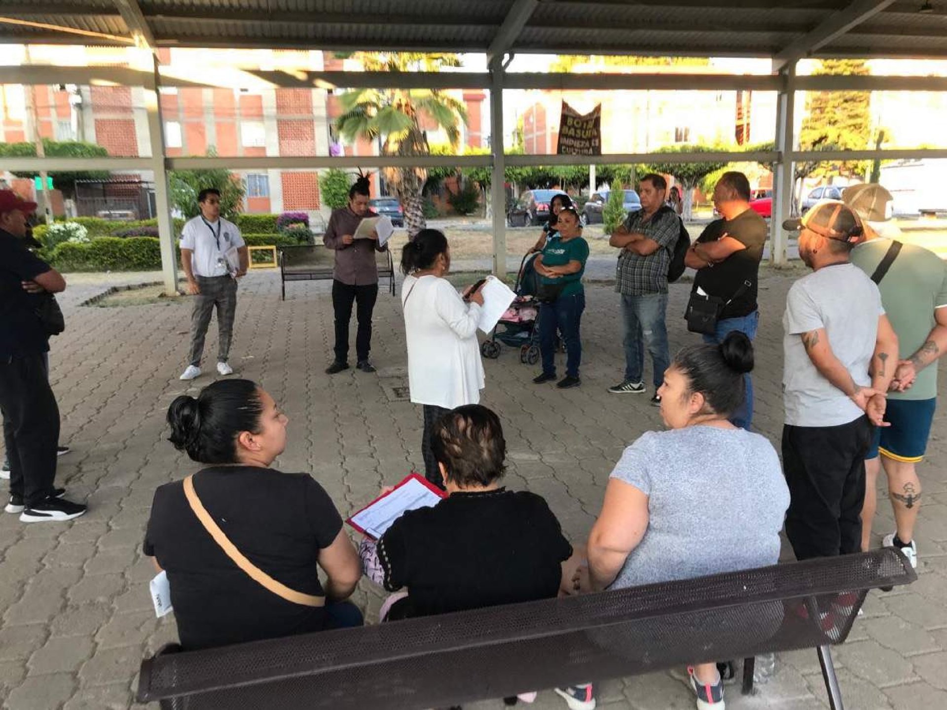 Impulsan organización vecinal en Infonavit Tetelcingo para mejorar seguridad