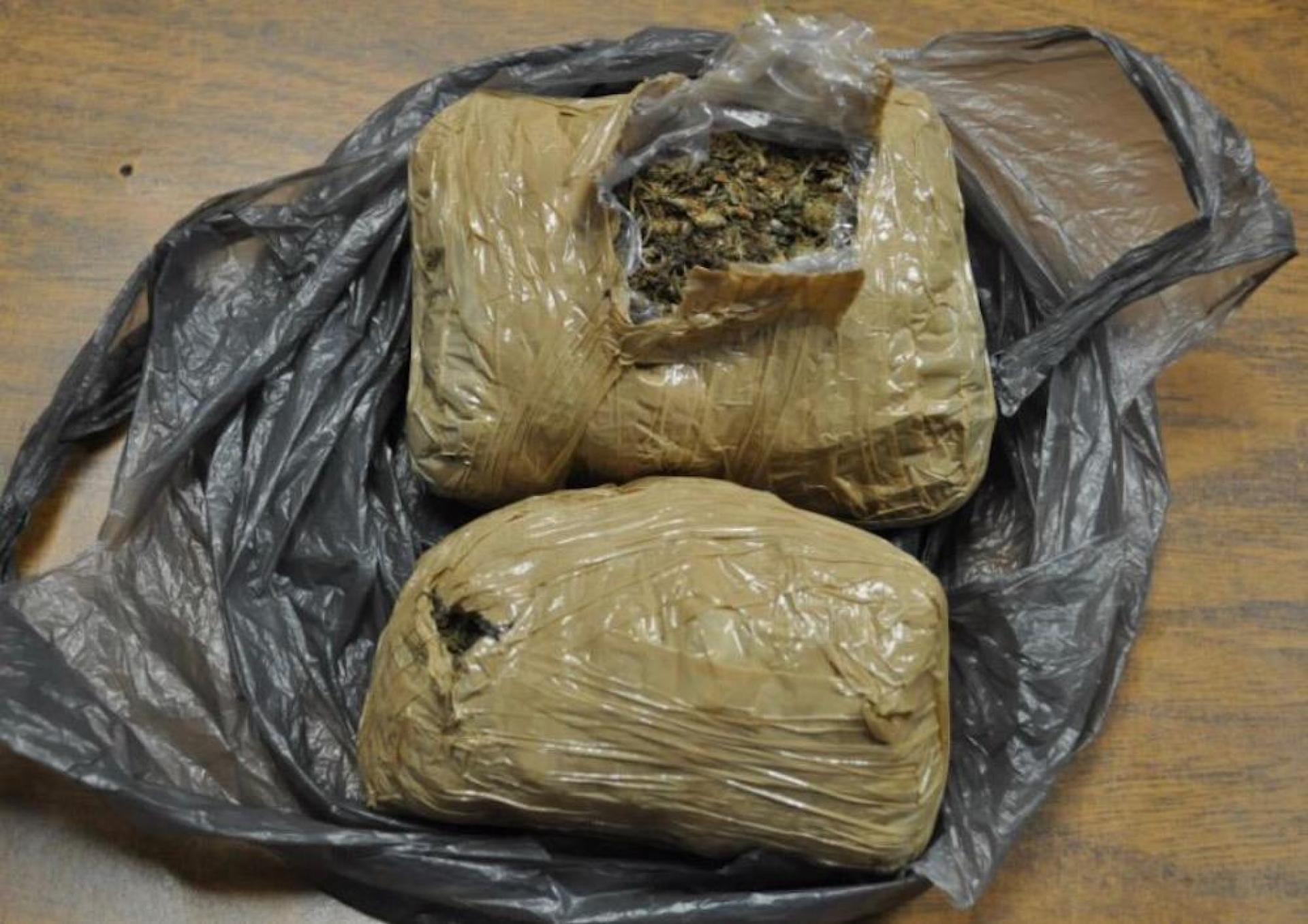 Transportaban marihuana en una “ruta”