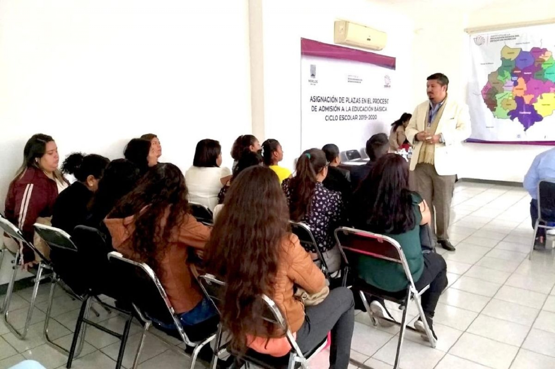 Entrega IEBEM 45 plazas de nuevo ingreso y promoción