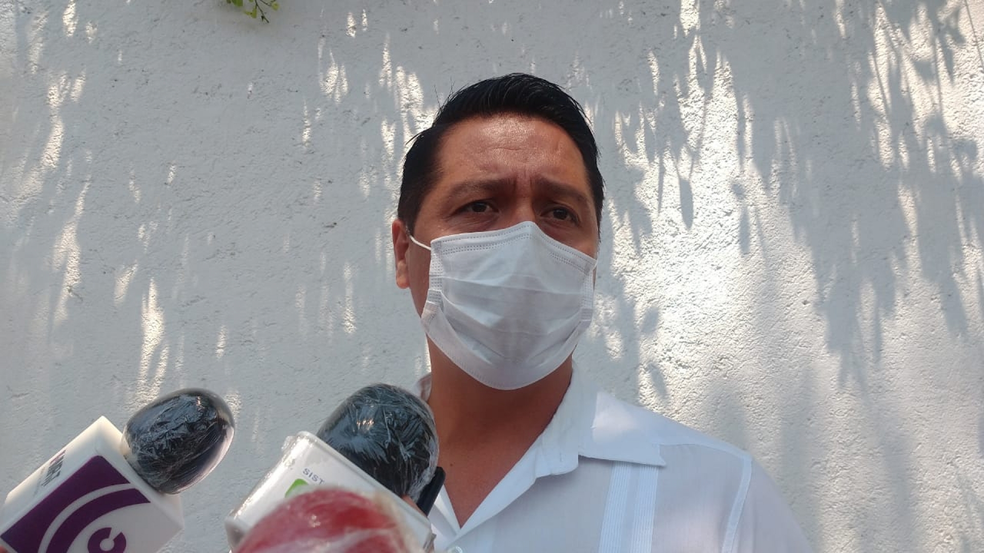 Mantienen cercos sanitarios en acceso a Zacualpan