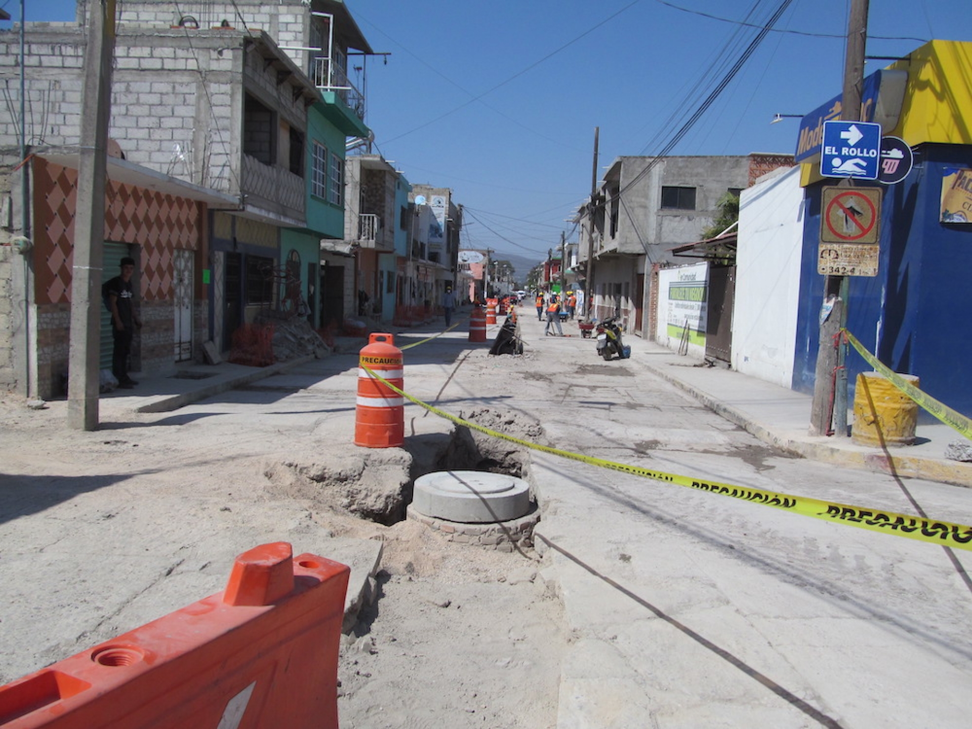 Se inconforman vecinos con obra de drenaje en Jojutla