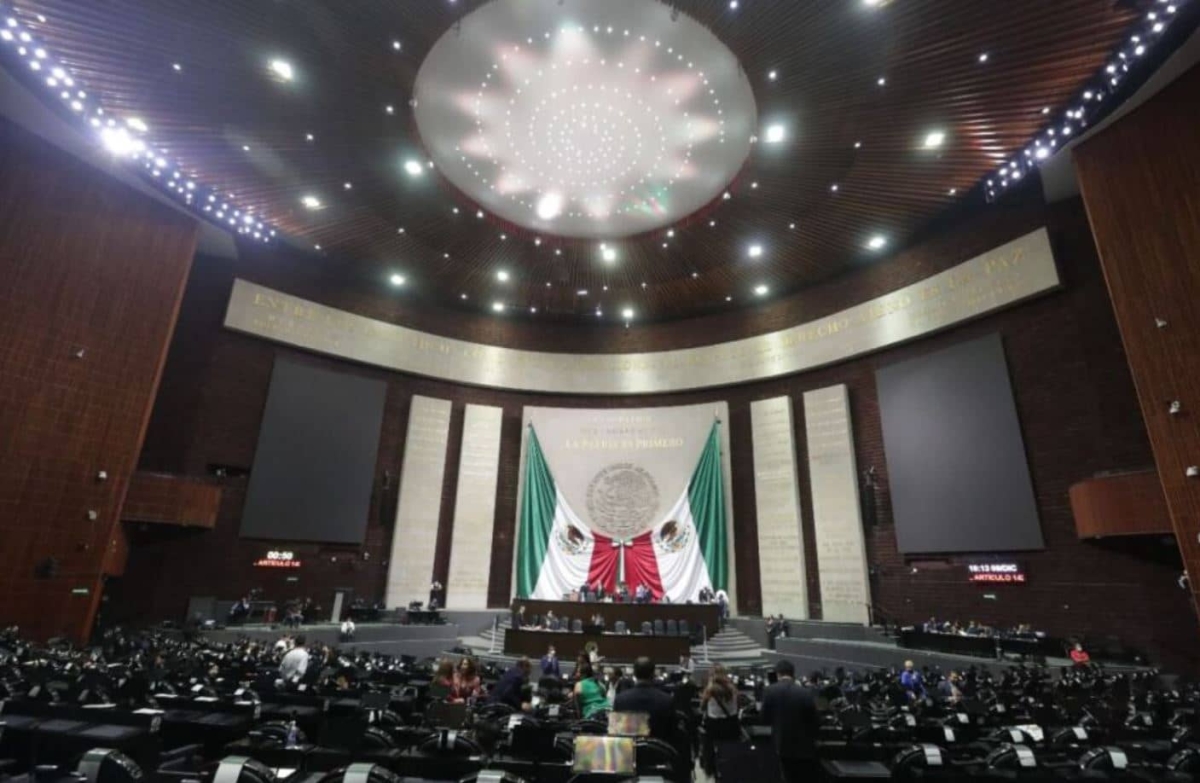 Cámara de Diputados presentan controversia contra el INE por revocación de mandato