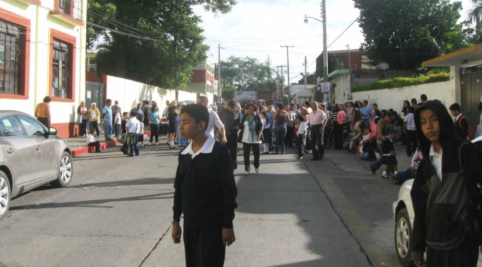 Buscan combatir la violencia en escuelas
