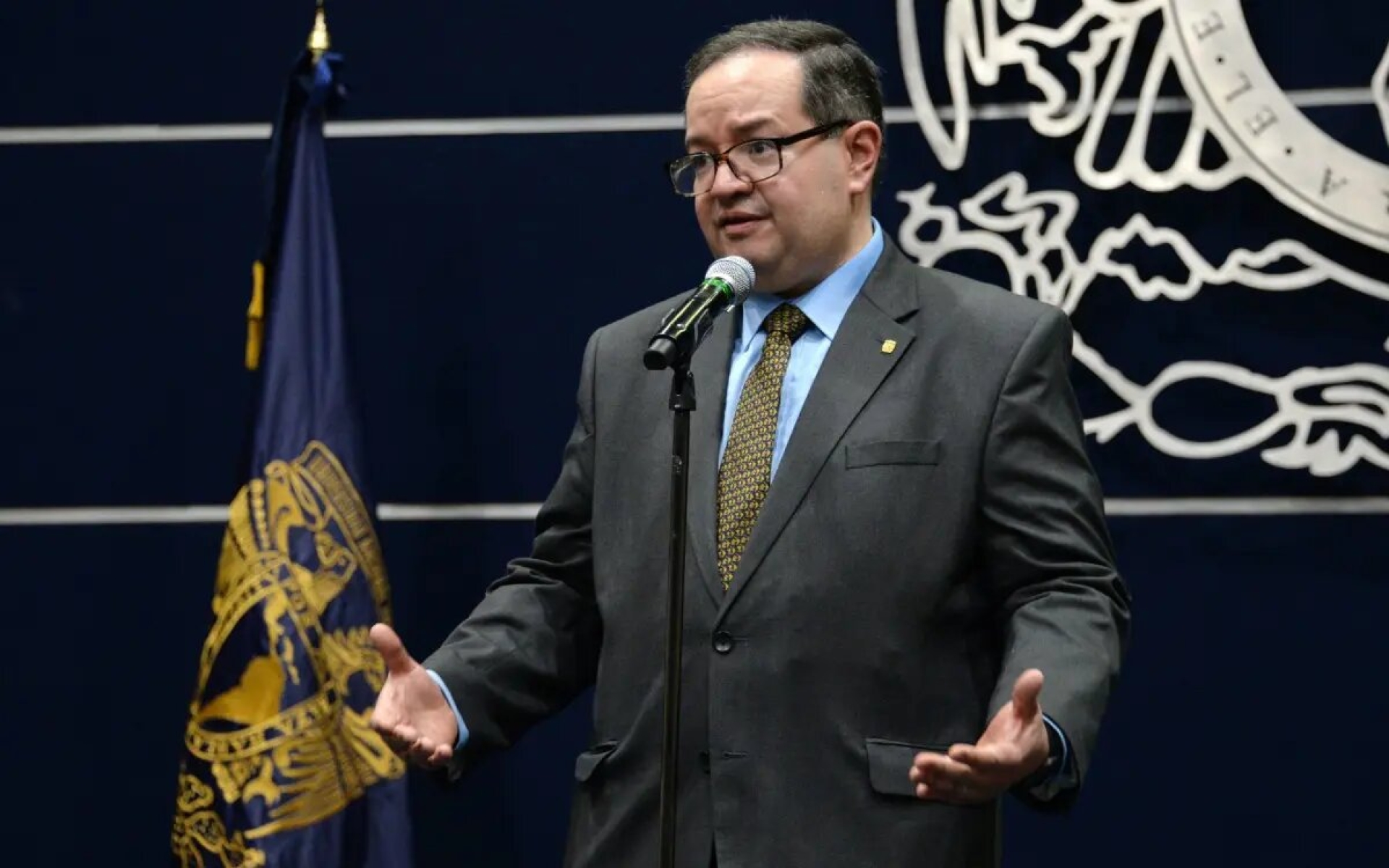 Eligen a Leonardo Lomelí Vanegas como nuevo rector de la UNAM