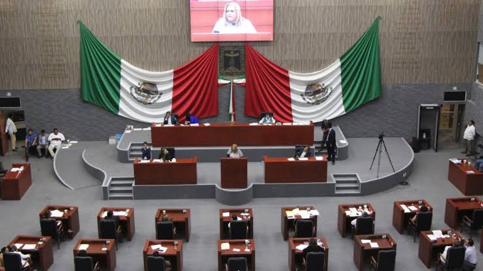 El Congreso intentará sesionar el 14