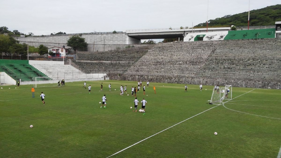Atlético Zacatepec busca frenar a la Máquina