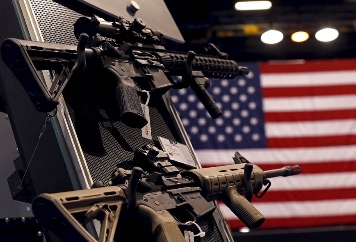 Estados Unidos planea detener el tráfico de armas y delitos violentos