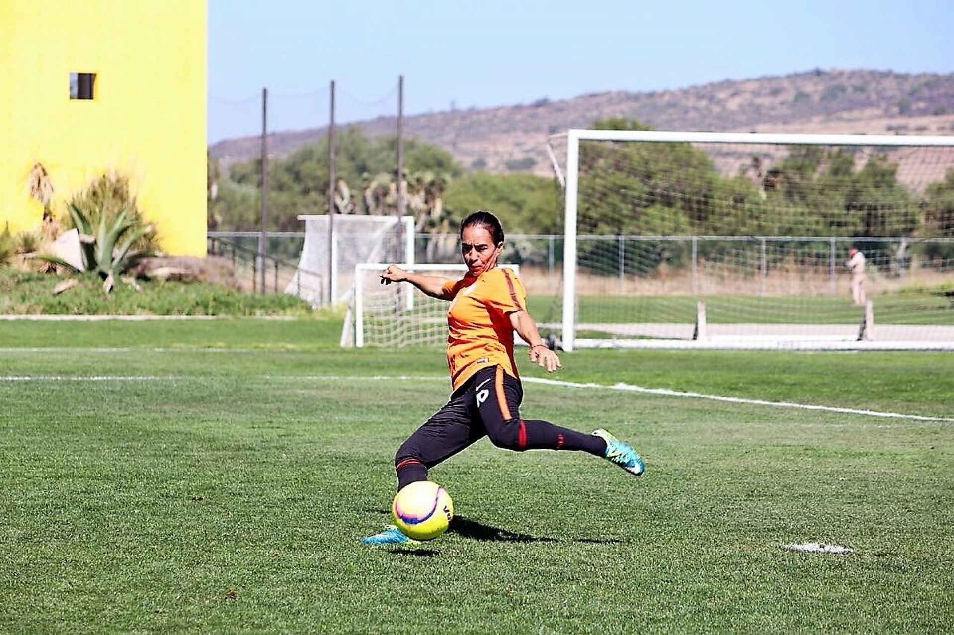 Morelenses, convocadas a la selección nacional de futbol