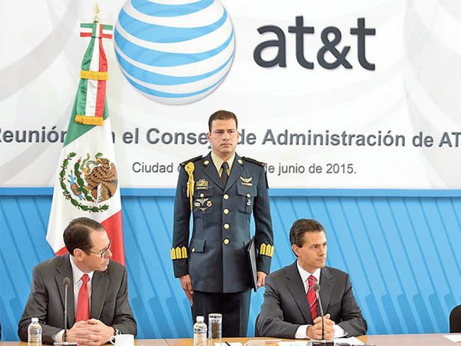 La empresa estadounidense AT&amp;T invertirá alrededor de 3 mmdd en México