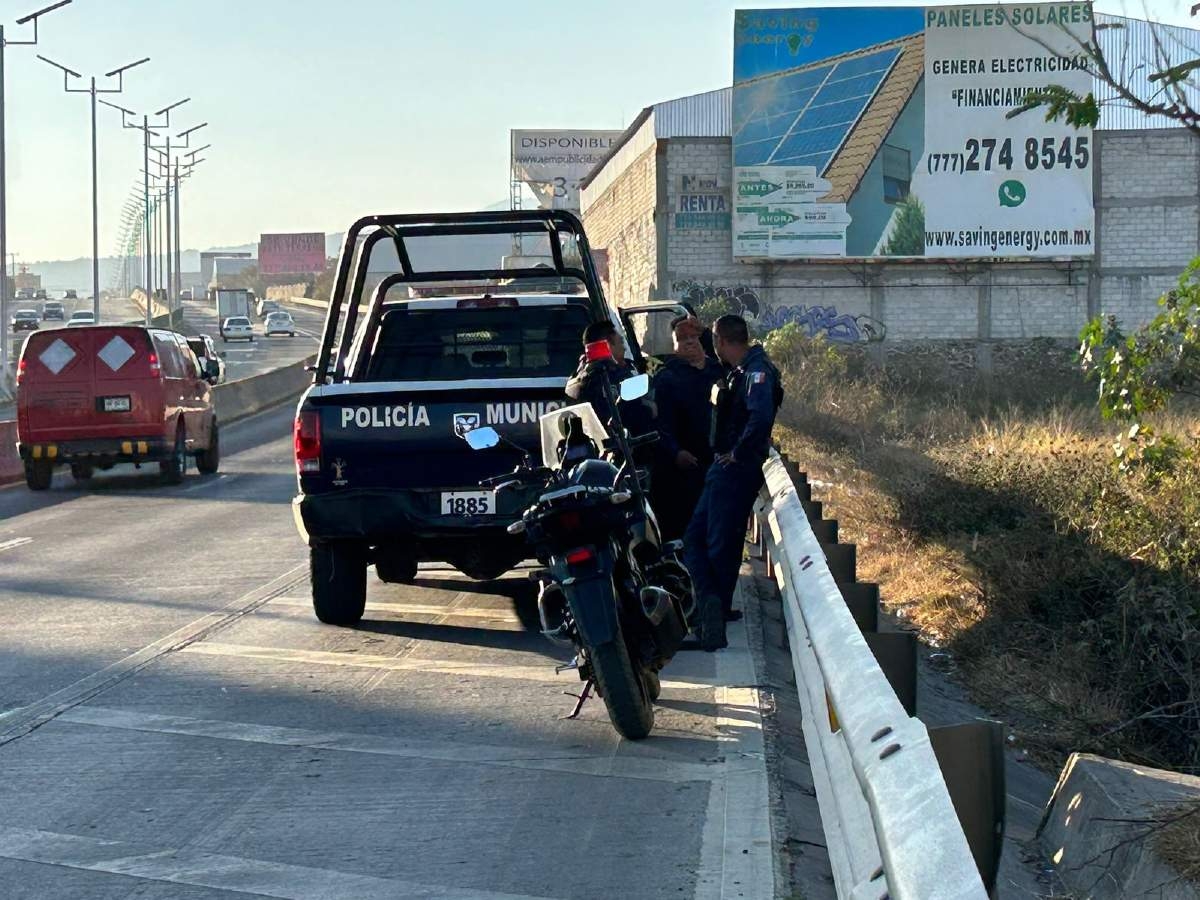 Abandonan un cadáver junto al Paso Exprés