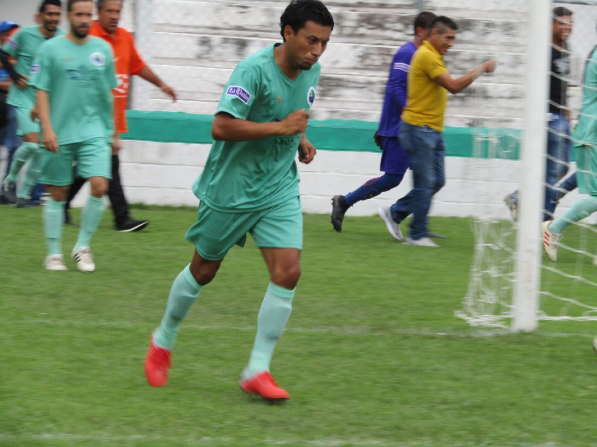 Batalla sin cuartel