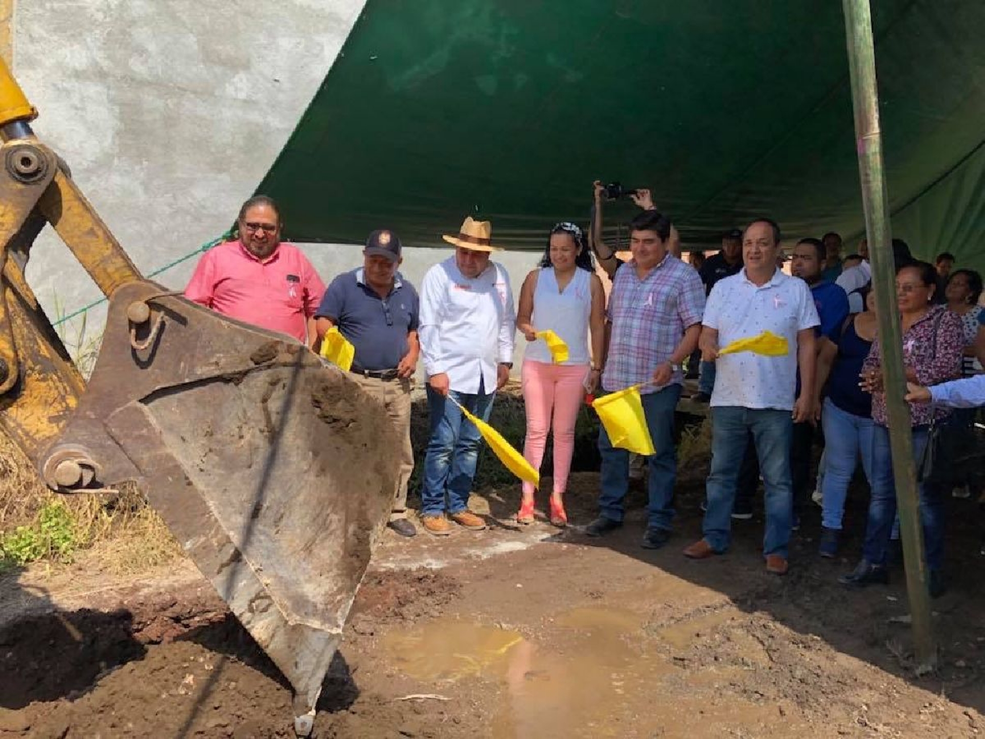 Inician construcción de nueva línea de agua en Yautepec