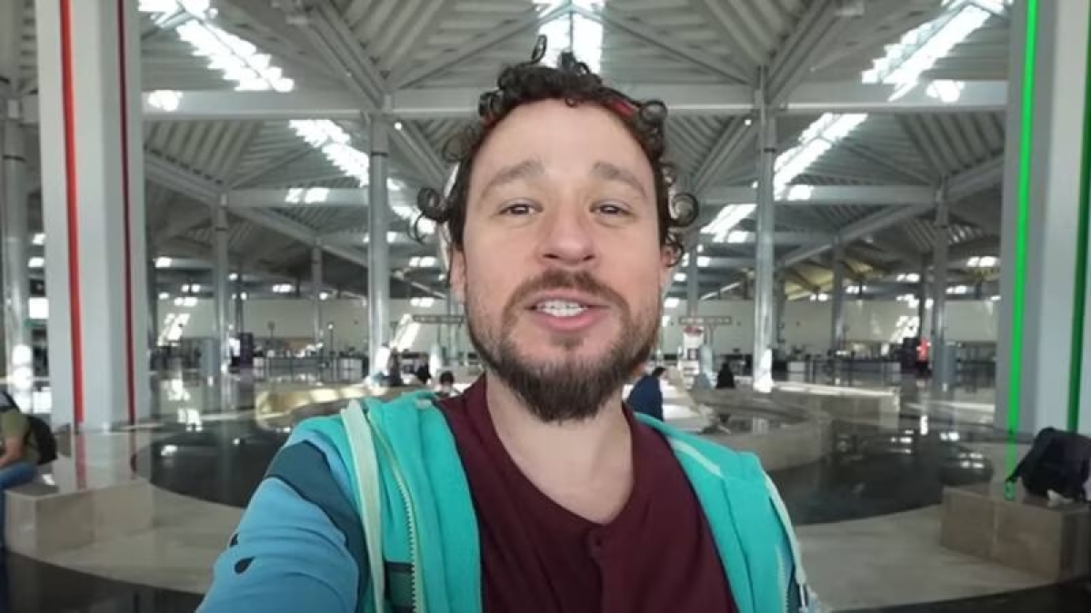 Luisito Comunica dice que no recibió dinero por hablar bien del AIFA