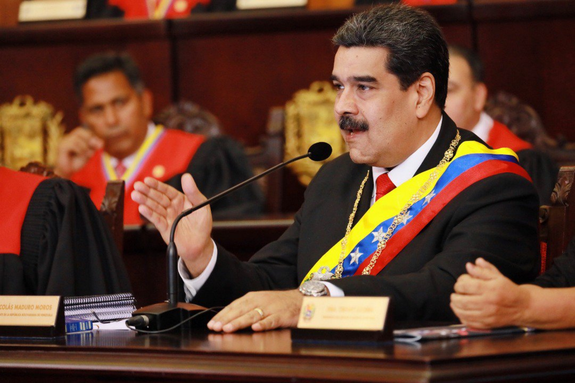 'Estoy dispuesto a dialogar': Maduro acepta propuesta de México y Uruguay