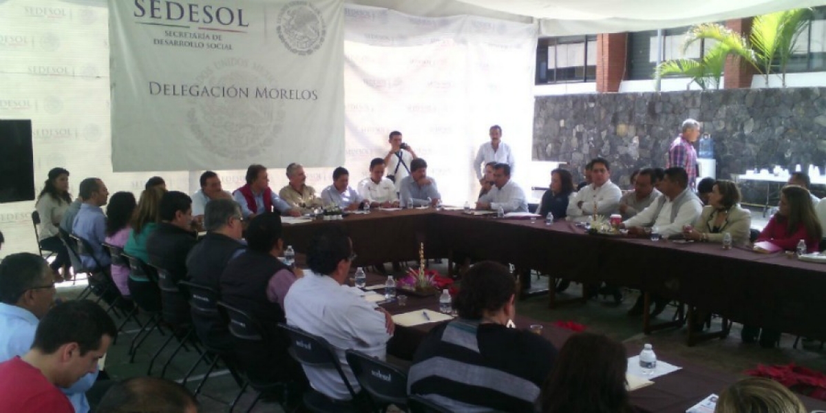 Revisa delegado de Sedesol con alcaldes aplicación del Fondo de Aportaciones para la Infraestructura Social
