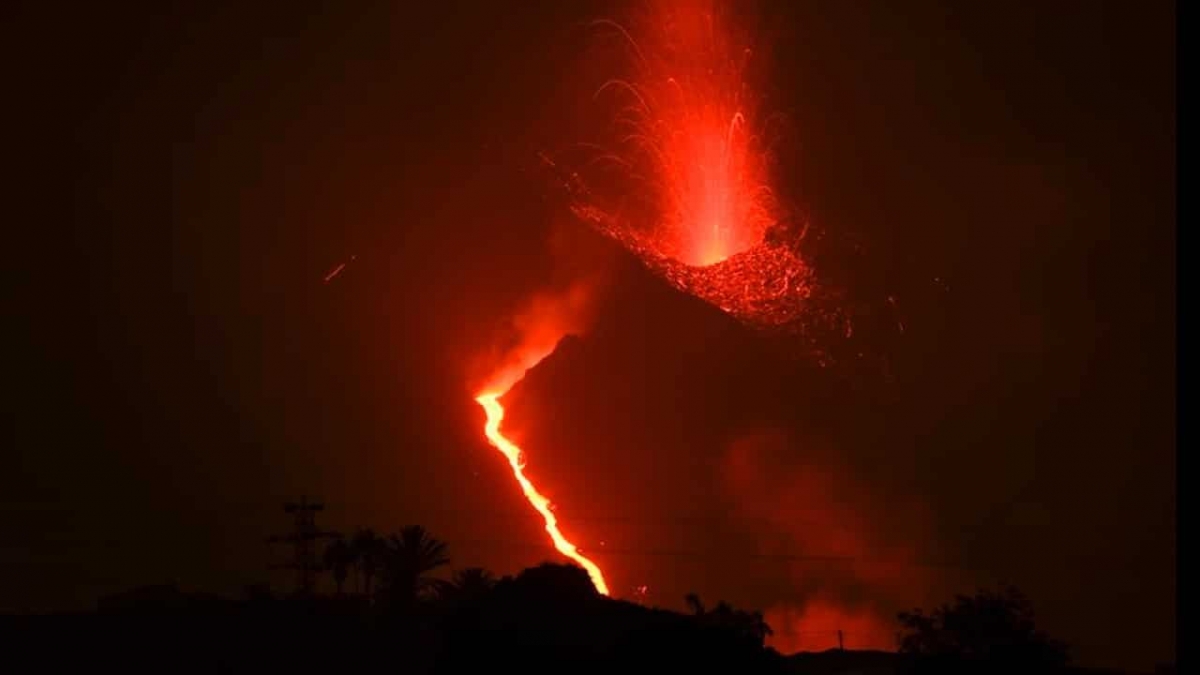 Lava del volcán "Cumbre Vieja", en España, podría llegar al mar
