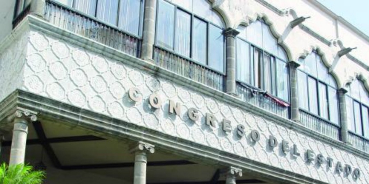 Suspende Congreso local sesión solemne