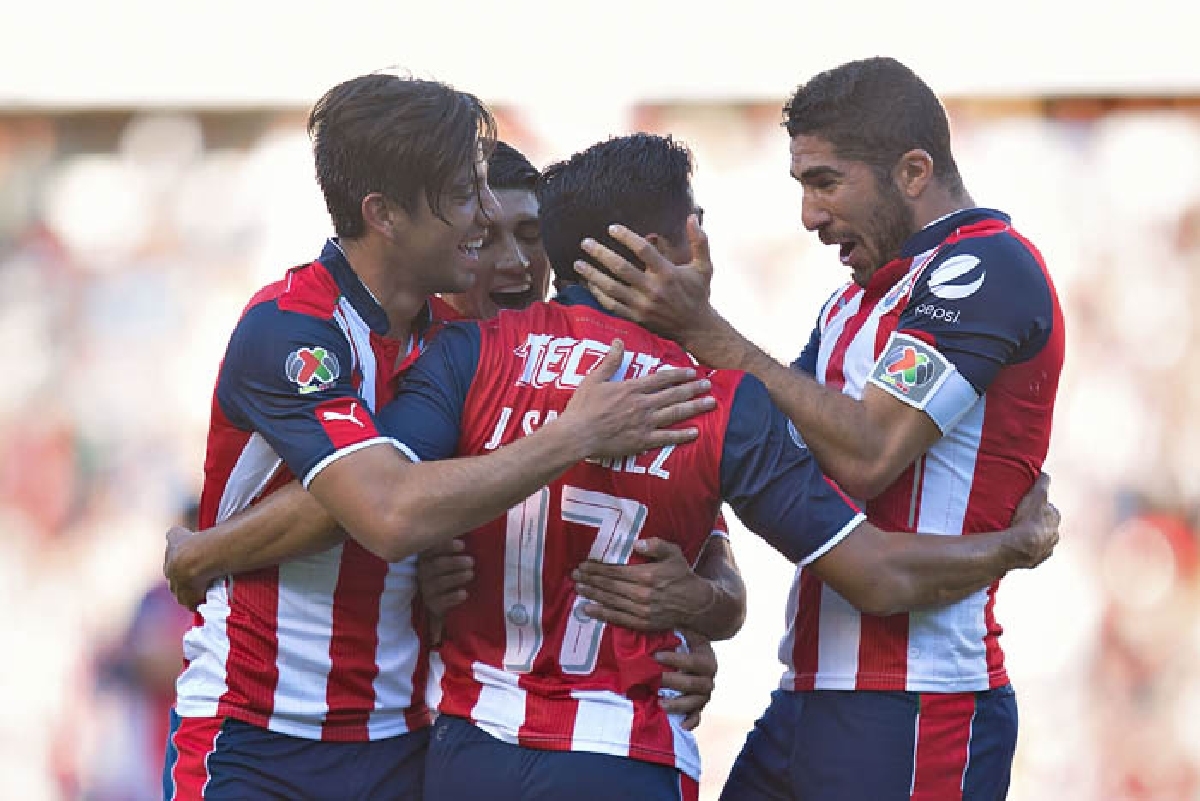 Chivas gana en La Corregidora