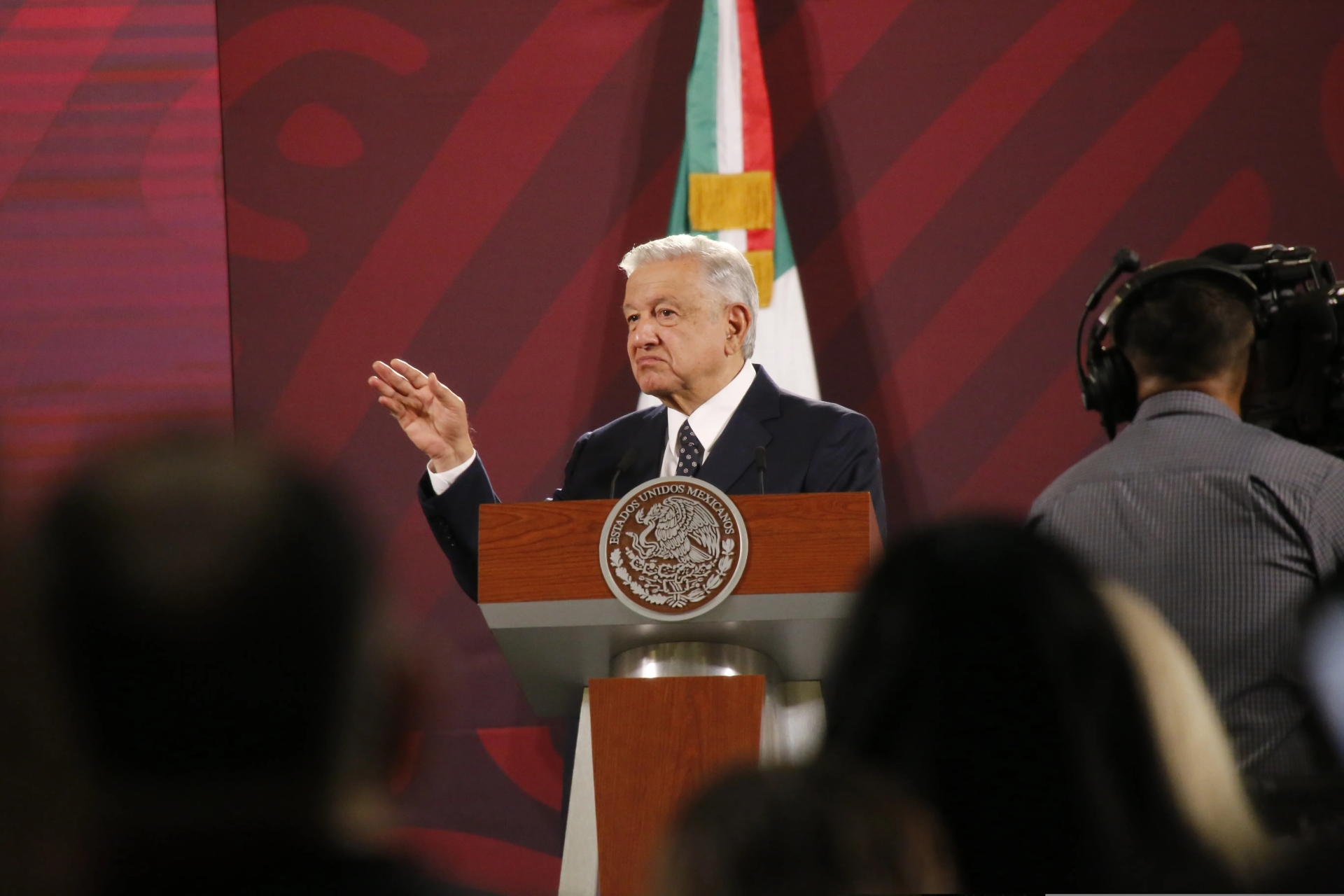 AMLO no irá a foro de la APEC: 'No tenemos relación con Perú'