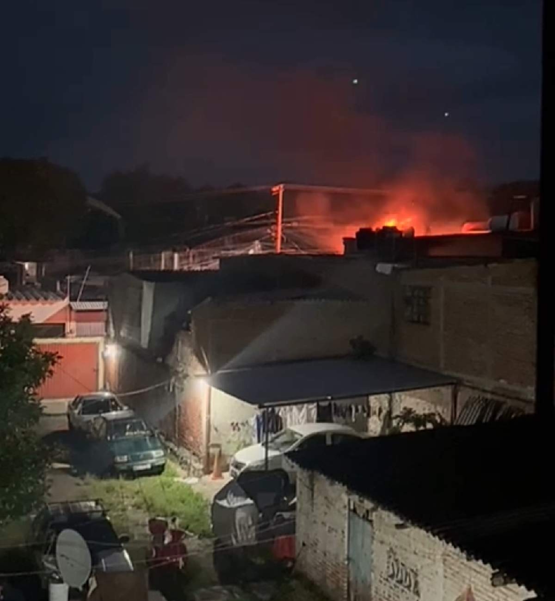 Se incendia casa en la Carolina