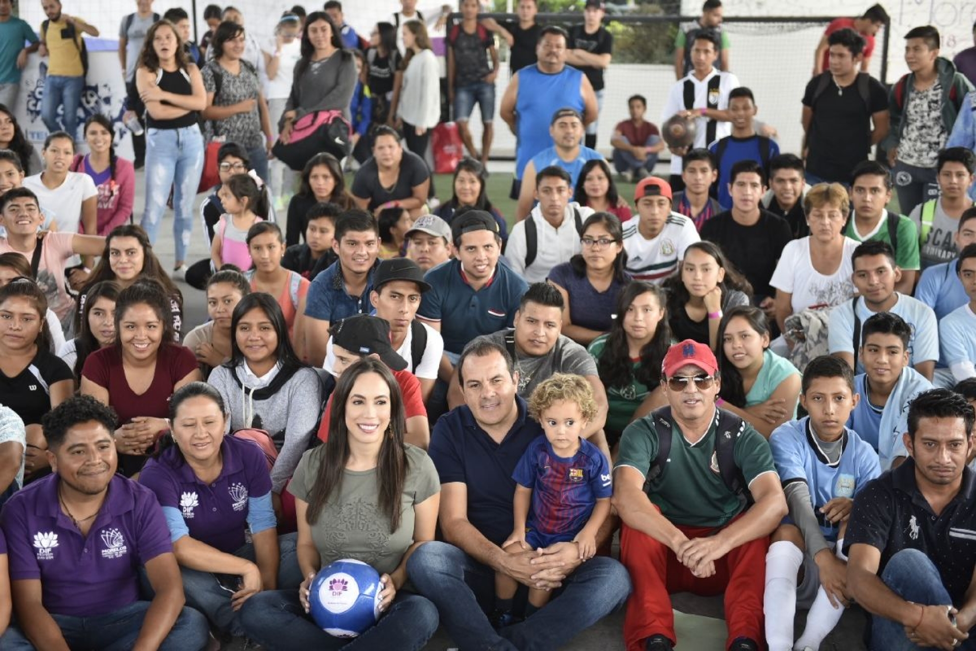Inaugura Natália Rezende Torneo Estatal “De la Calle a la Cancha”