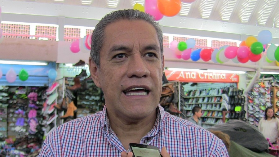 Sanciones a 45 tiendas y plazas comerciales por abuso en cobro de estacionamiento