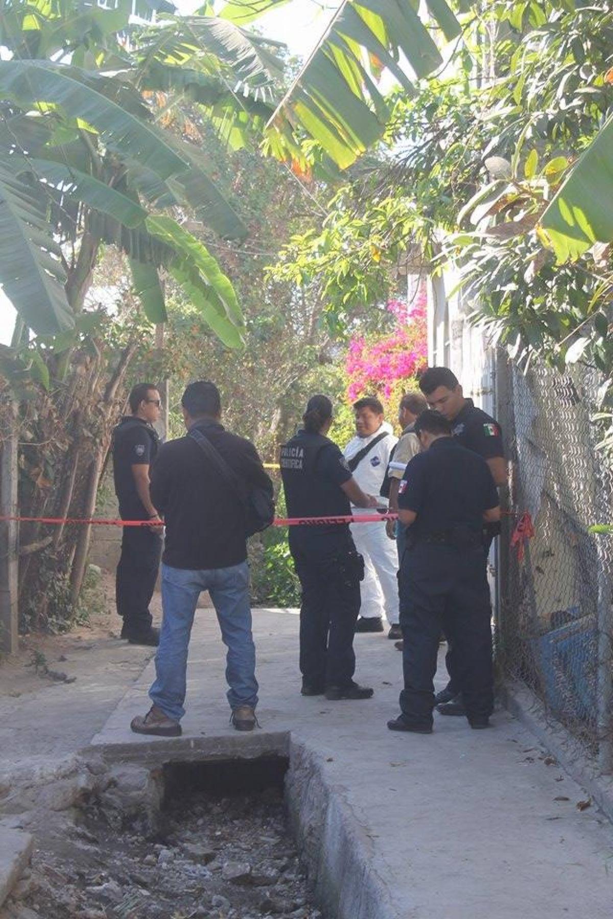 Hallan el cadáver de un hombre en la colonia Rubén Jaramillo de Temixco