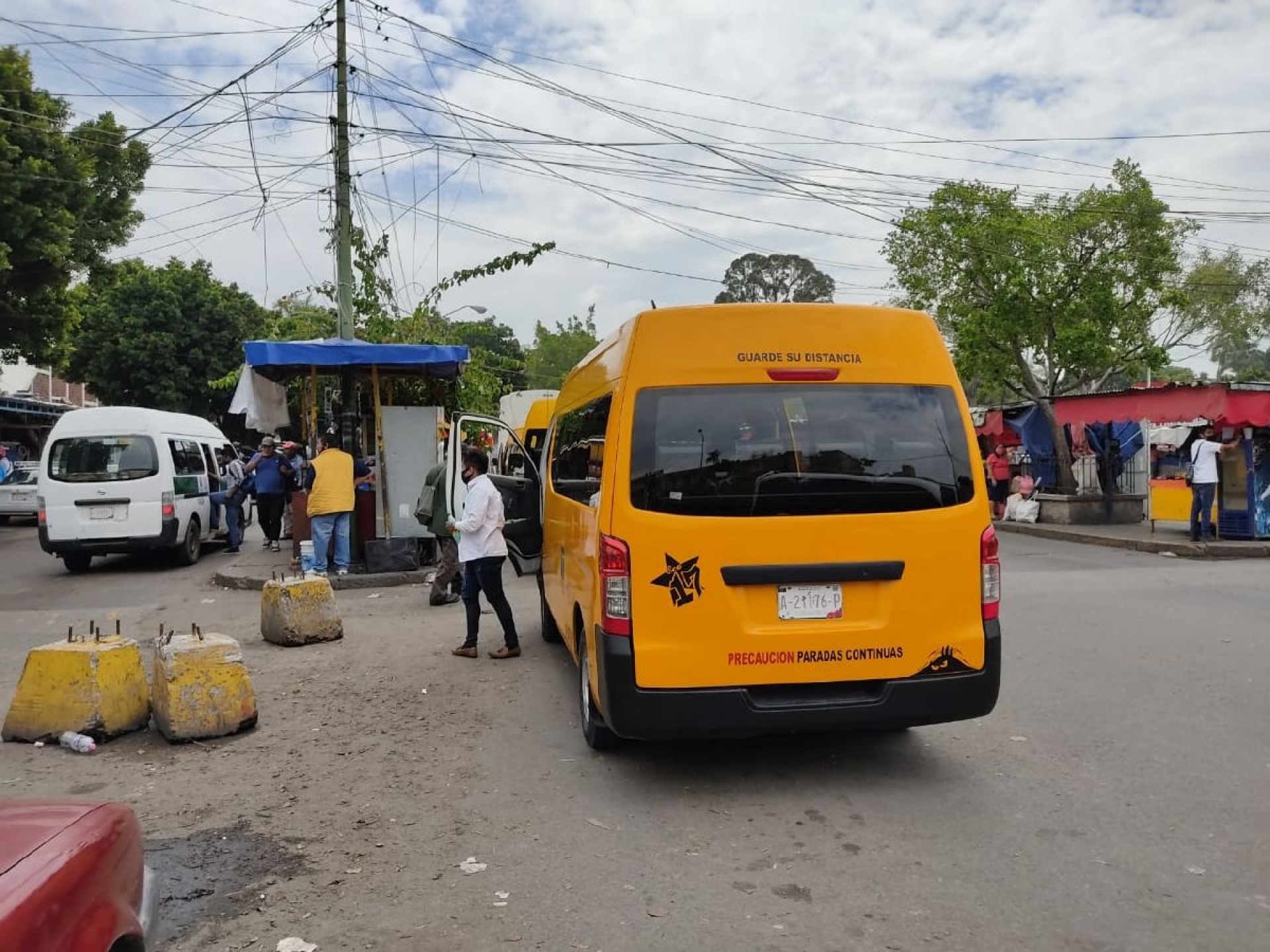Asegura que se lleva solo 20 pesos a su casa