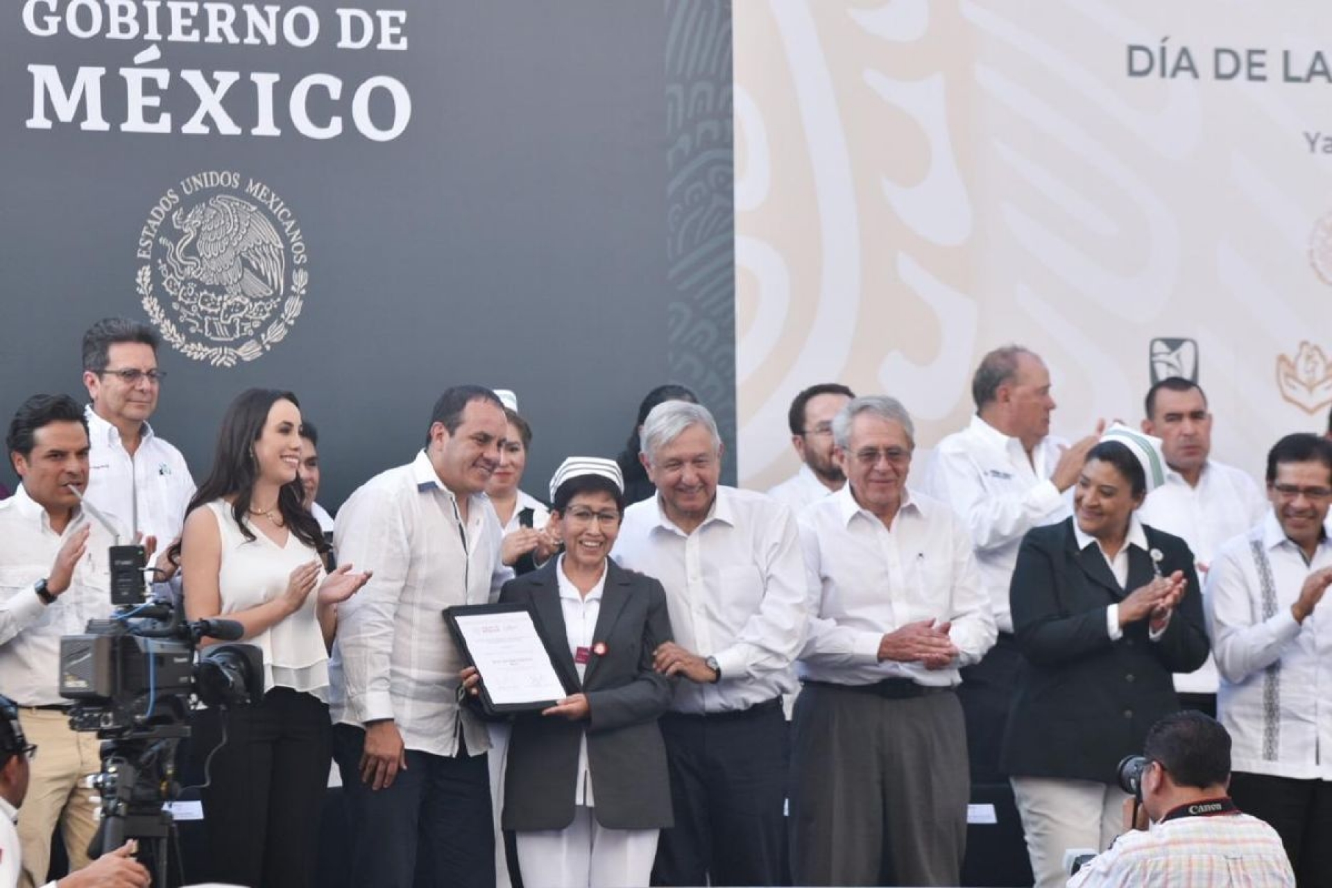 Celebran en Morelos a enfermeras